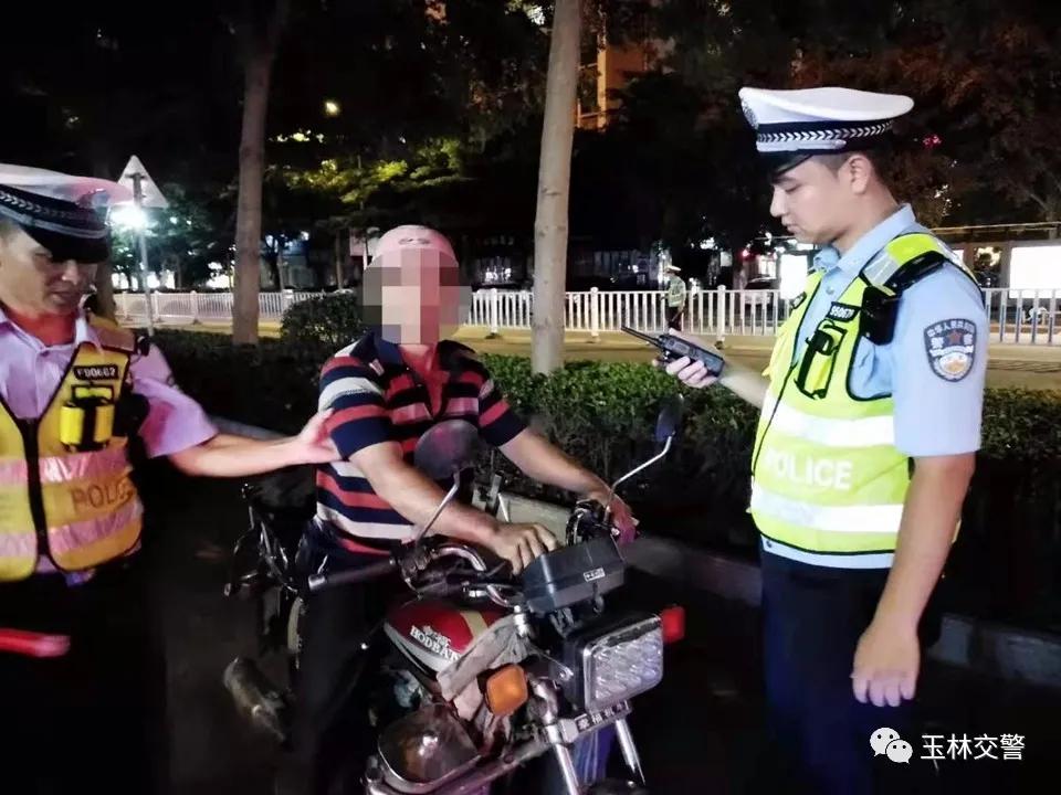 安全生产月宣传行车安全,安全生产月安全用电宣传