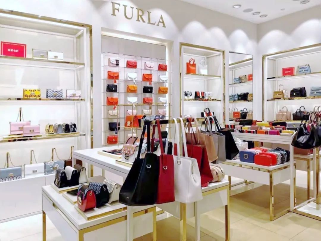 ysl口红礼盒限时抢购,ysl圣罗兰口红零元购