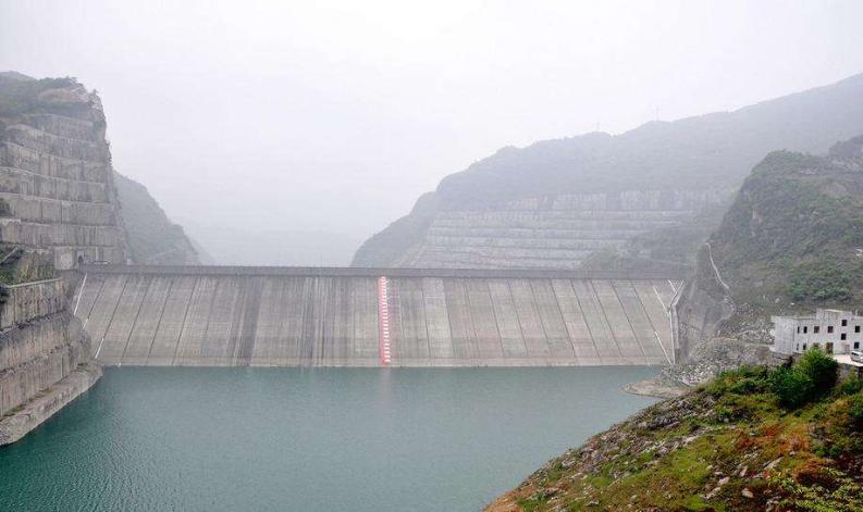 触电人体会怎样,触电后电流可能对人体产生的后果