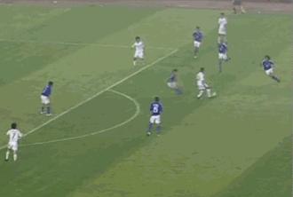 李毅在哪场比赛护球像亨利,李毅护球像亨利是什么梗