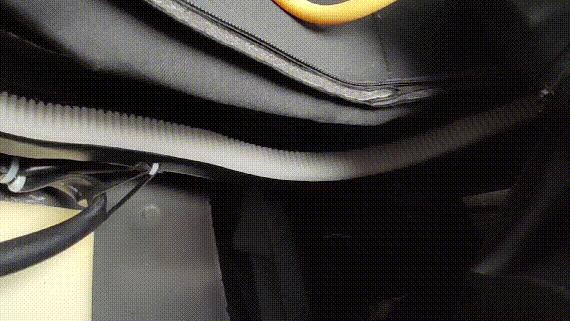 奥佳华和荣泰中端按摩椅,按摩椅西屋和荣泰哪个好