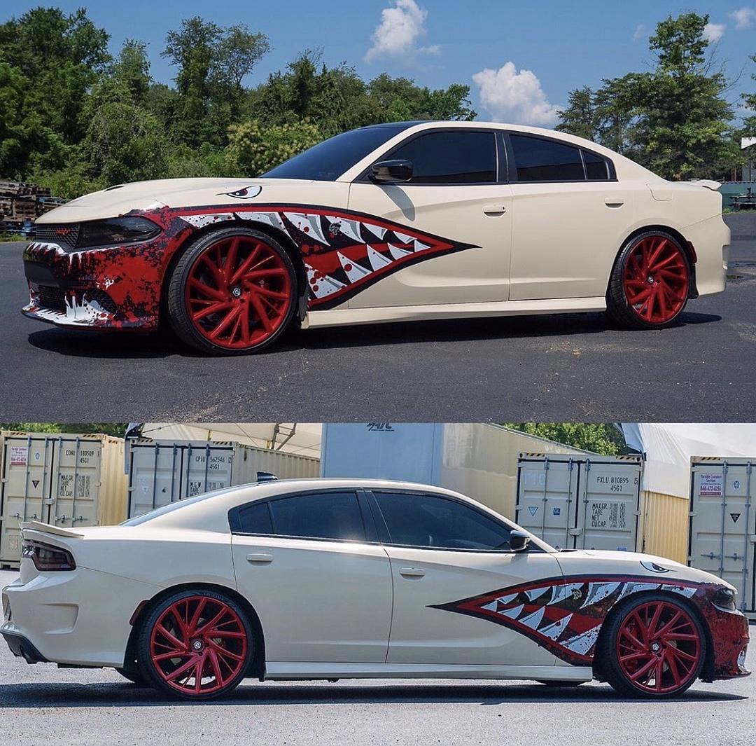 脑门上镶了亿元钻石的嘻哈青年，中二的他在想什么？