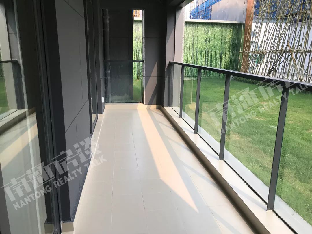 毛坯均价仅1w起的楼盘,高端楼盘与刚需楼盘对比