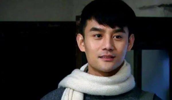 浪费掉颜值，又踢掉粉丝，王凯这个小“刚”炮也太难懂了吧