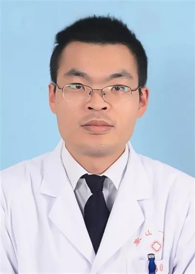 向广大患者致以新春的问候,向全国广大医务者祝贺医师节