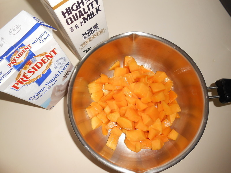 在家怎么自制冰淇淋才好吃,夏天冰淇淋简单做法