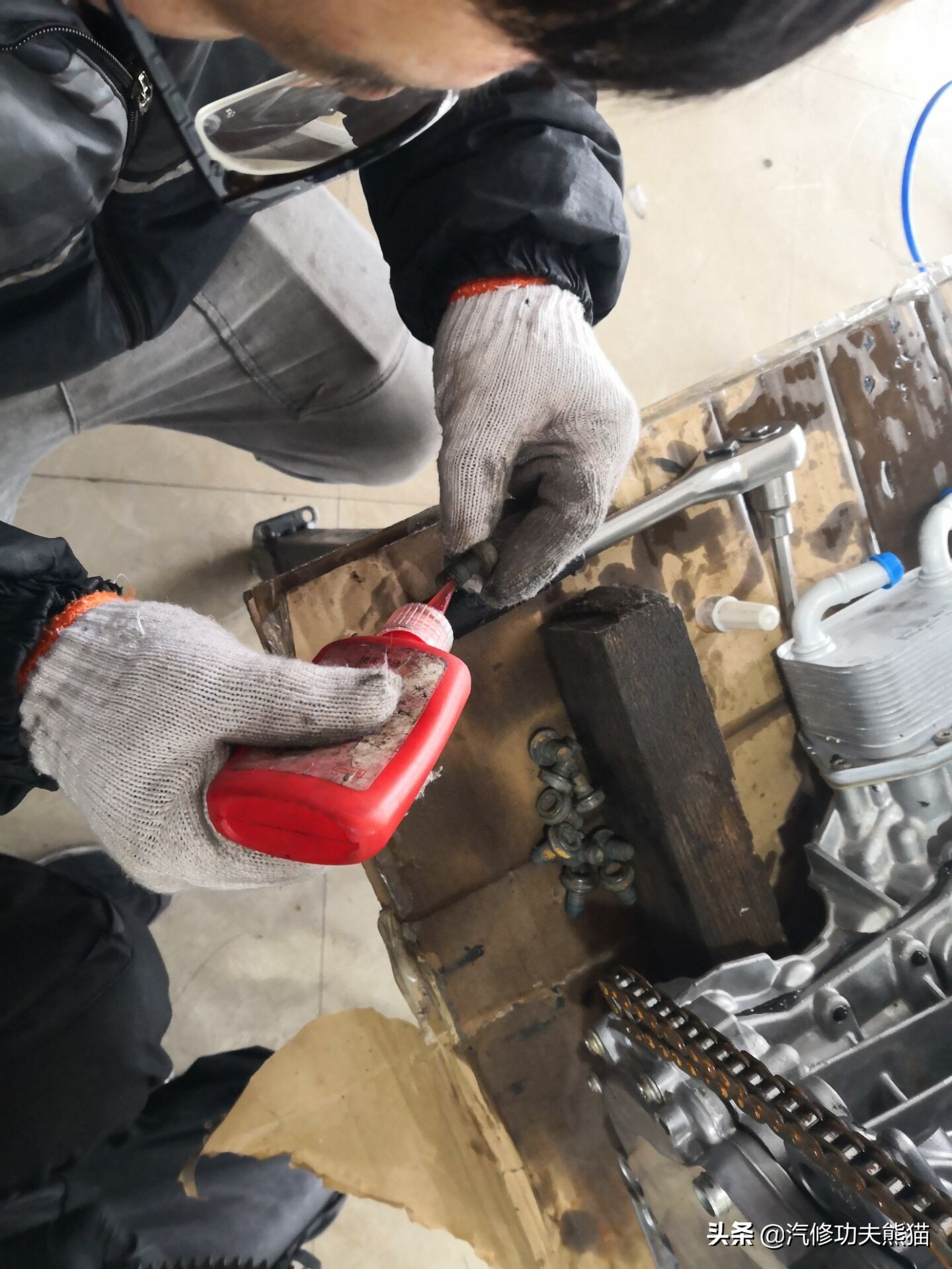 大众途锐急加速发动机故障灯点亮,大众新款途锐车子烧机油