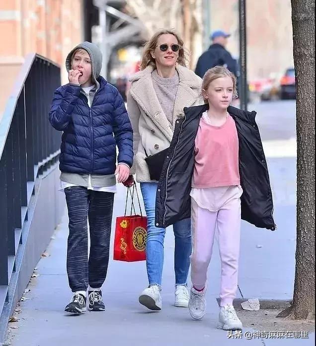 乔治小王子调皮可爱,乔治小王子芭蕾舞视频