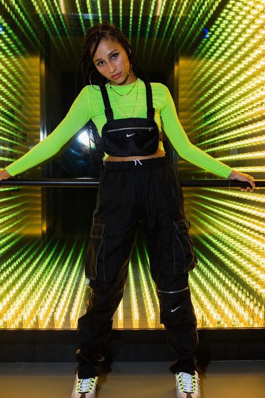 nike好看且好穿女,nike好看又不贵的单品衣服