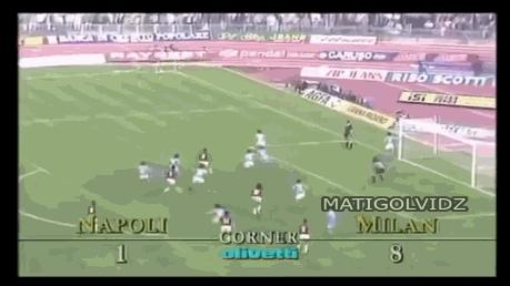 足球史上最全能支点中锋!他可以在中锋、前腰和边锋之间无缝衔接!