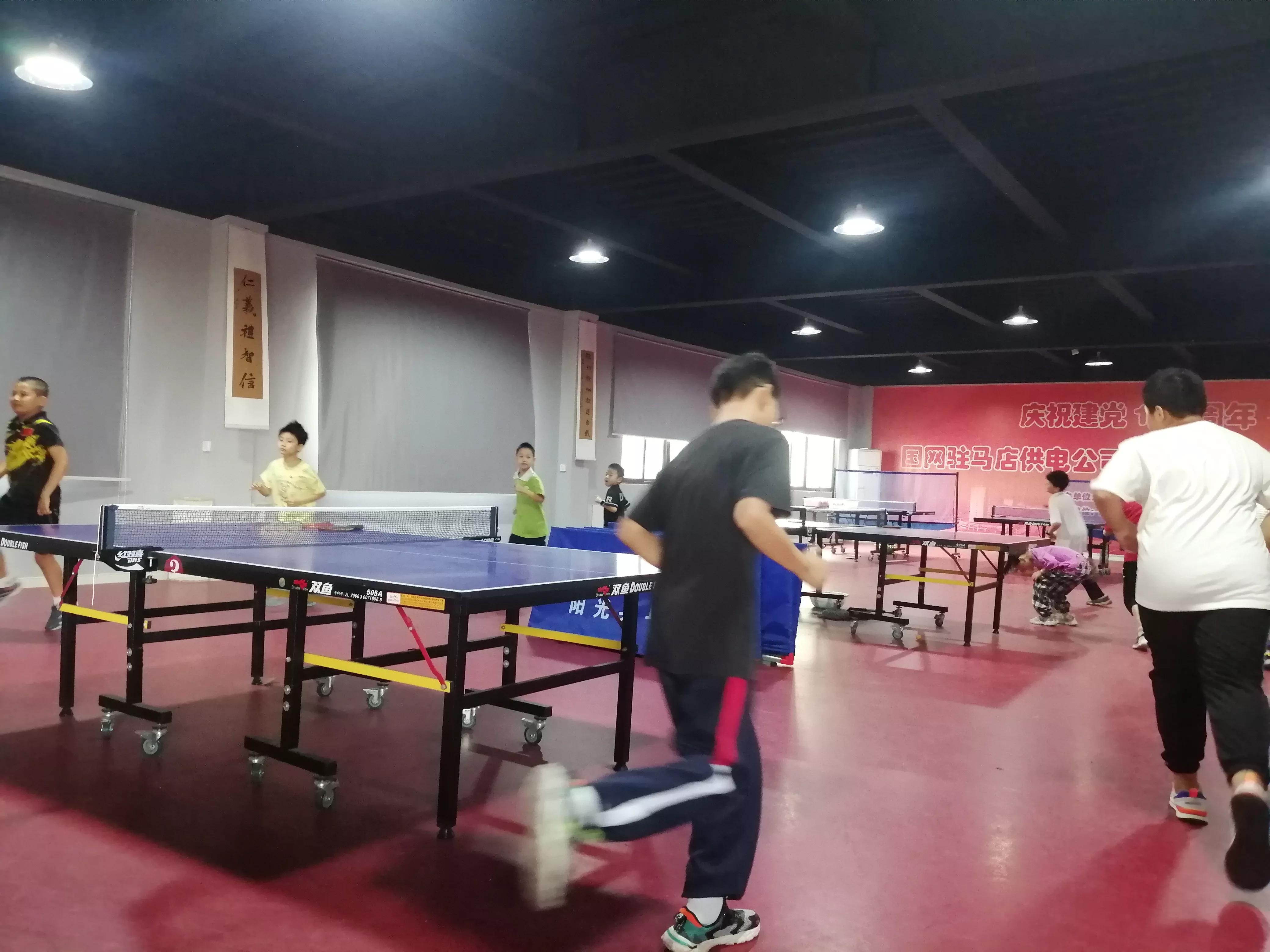 乒乓球庆国庆,乒乓球国庆祝福视频