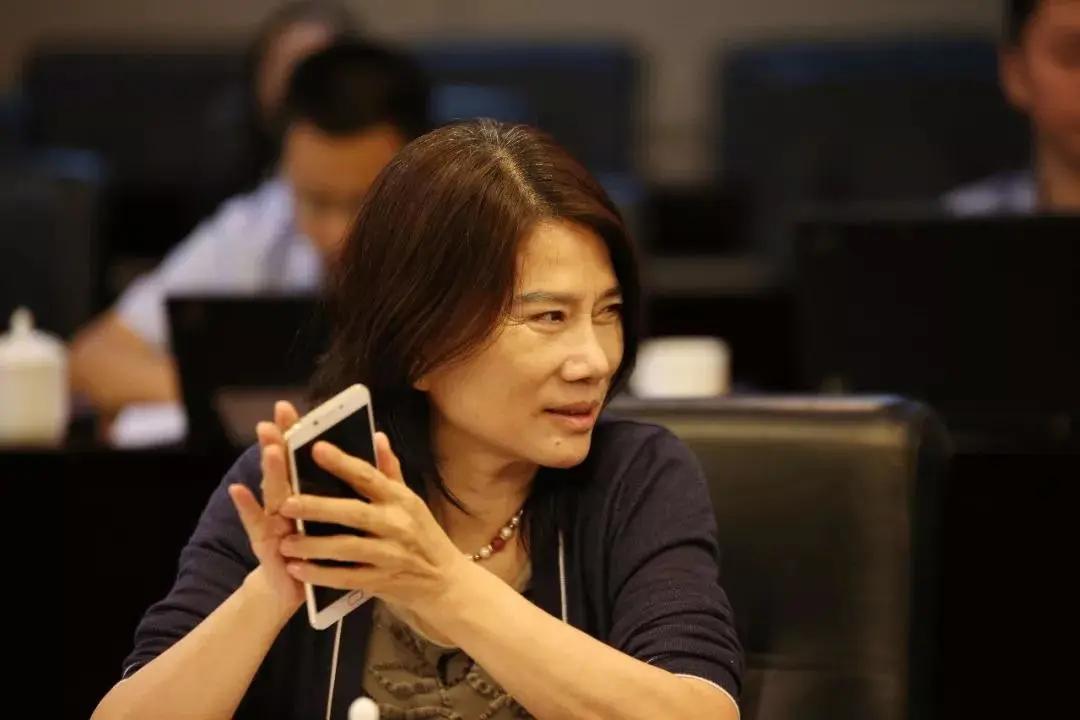 泡泡玛特独角兽高达499,独角兽早报完达山乳业冲击国内ipo