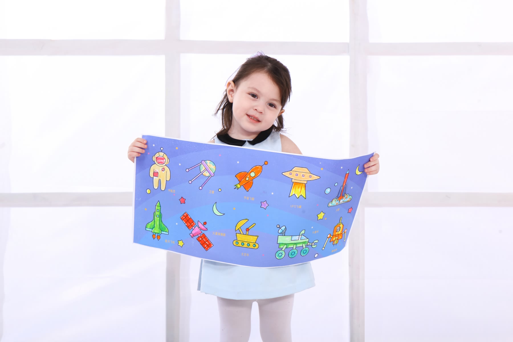 小孩用蜡笔在墙上乱涂乱画怎么办,孩子在白墙上乱涂乱画该怎么清理