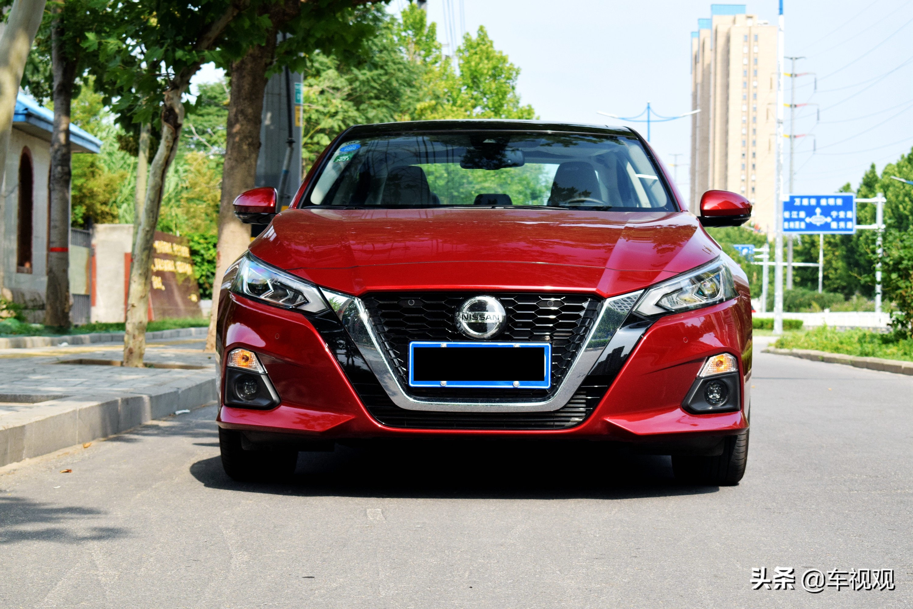 2021款天籁中保研碰撞测试,天籁碰撞测试中保研第一名