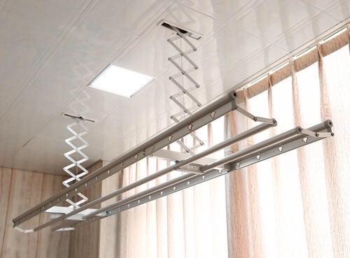 房子装修好怎么安装晾衣架,房子阳台装哪种晾衣架好