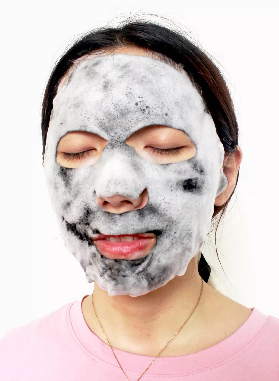 最近抖音很火的小气泡面膜有用吗,最近抖音最火泡泡面膜