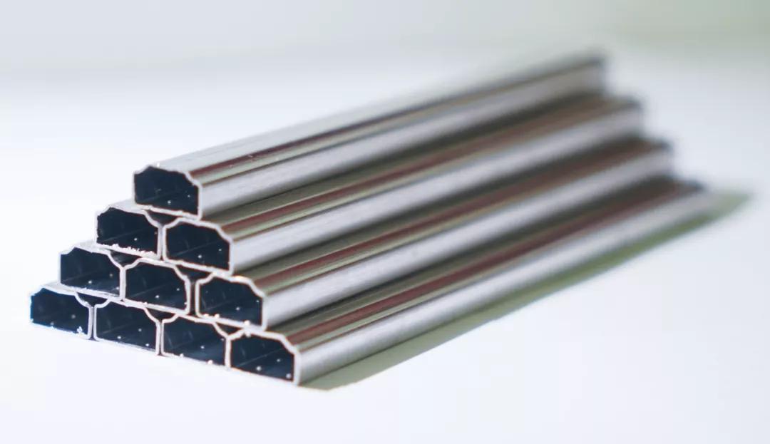 影响钢化玻璃的强度因素,影响中空玻璃的原因