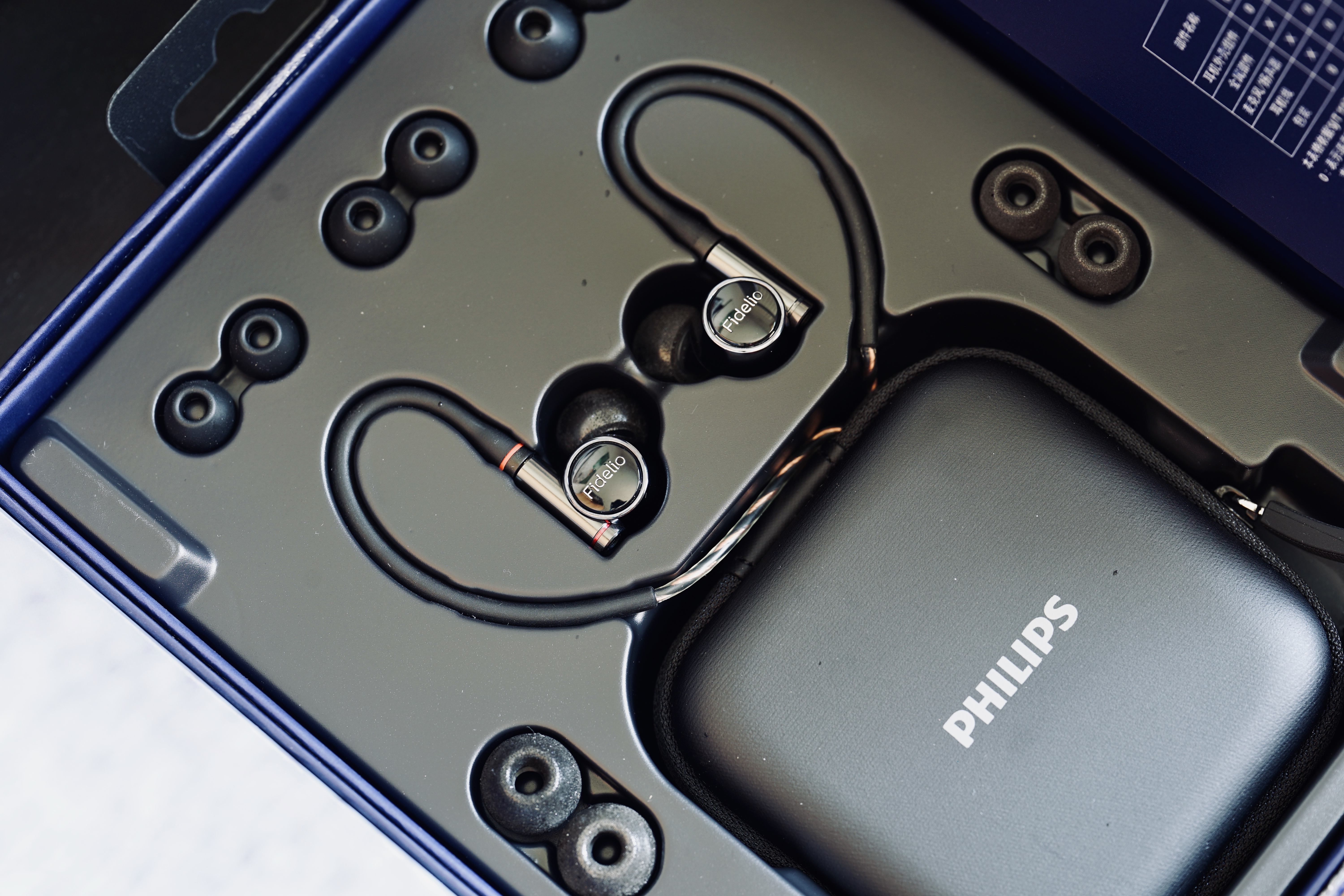 飞利浦耳机fideliol3评测,飞利浦s3系列哪个好