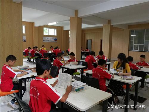 开学一日生活,开学一个月的小日常