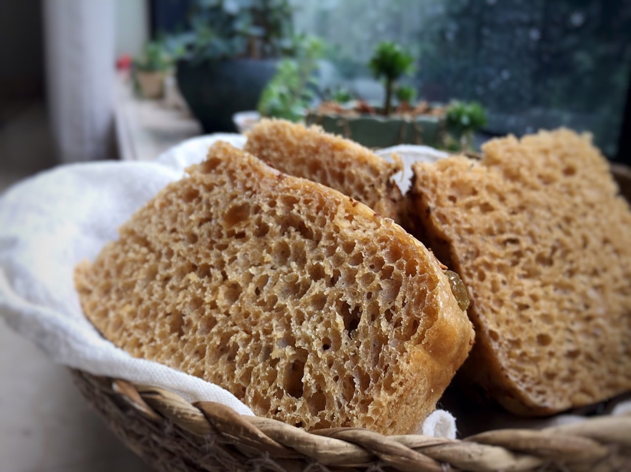 鸡蛋发糕怎么做才比馒头好,1碗面粉1个鸡蛋教你在家做发糕