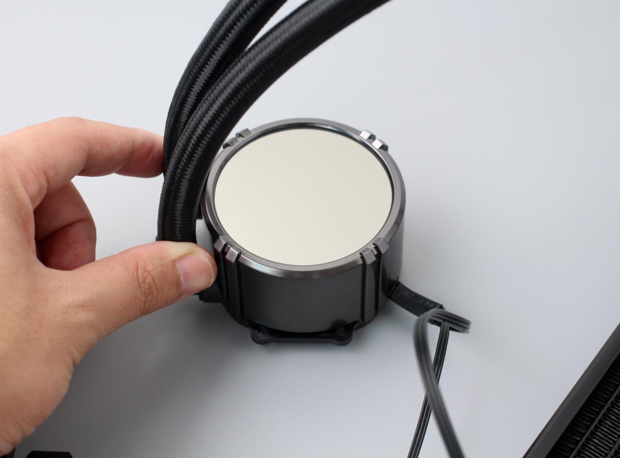 鑫谷360水冷怎么样,鑫谷360水冷压得住12900k吗