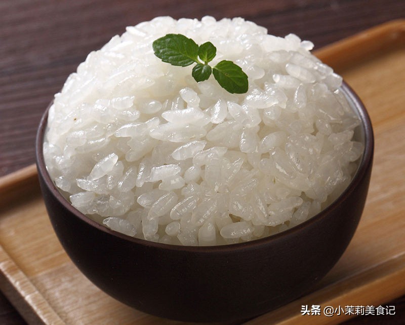 蒸米饭生米多了怎么处理,蒸米饭如何不夹生