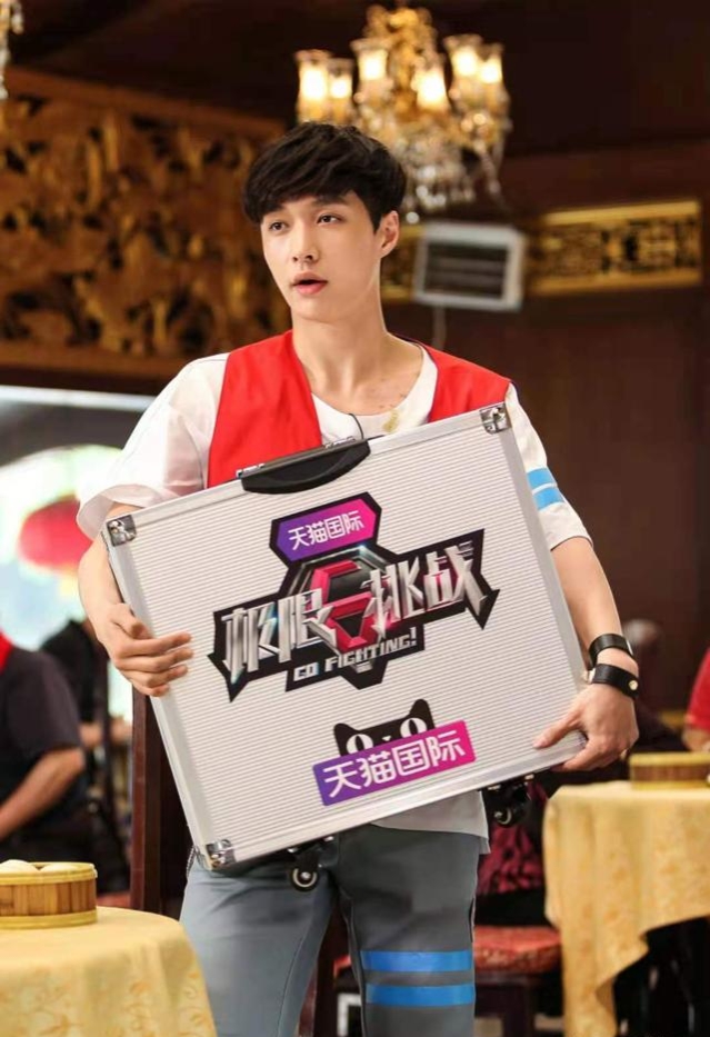 张艺兴是天赋型的吗,张艺兴为什么老是说努力