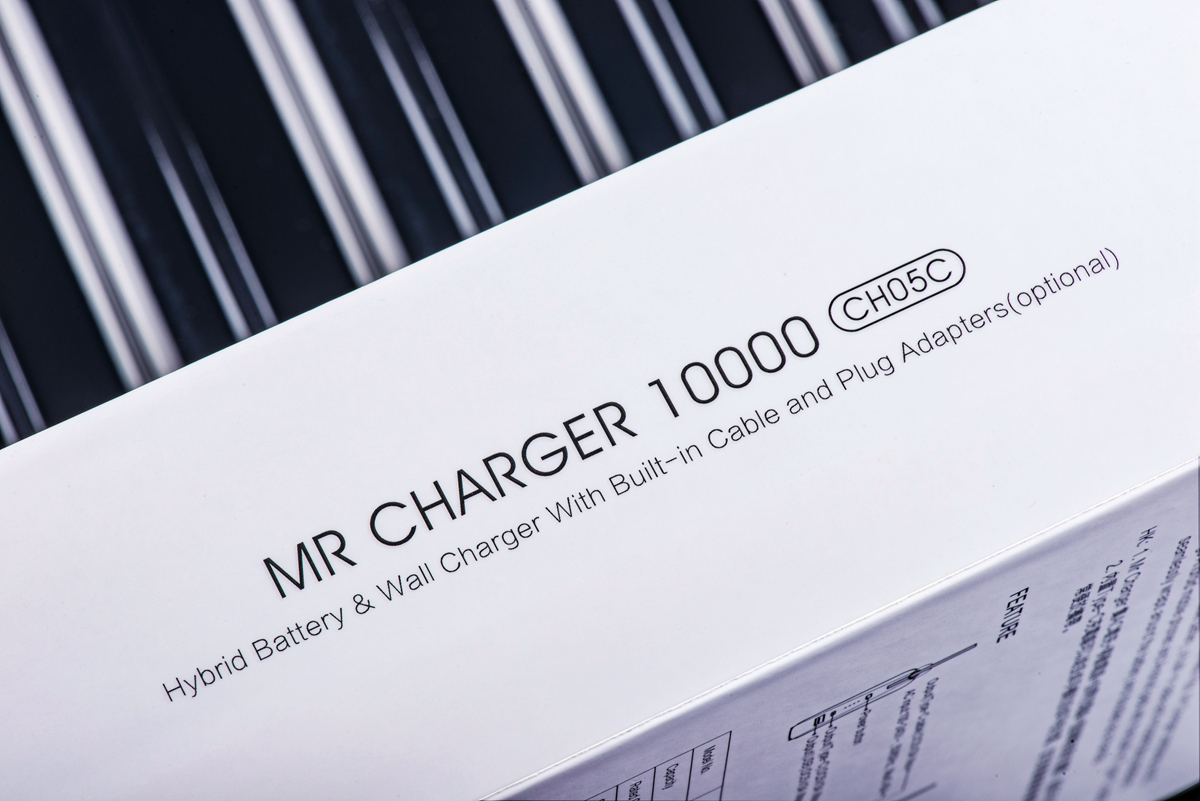 出国游带什么移动电源？IDMIX大麦三合一超级旅行充，一个够了