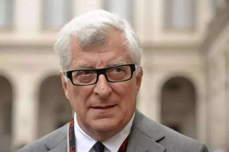 爽翻了，眼泪Prada的掉