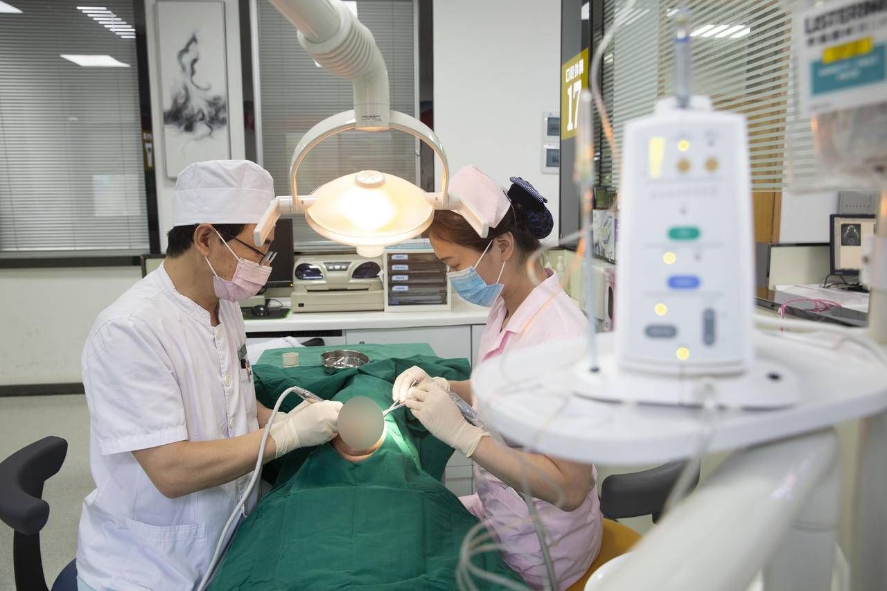 11岁男孩肿瘤手术后续,12岁男孩牙瘤手术后遗症