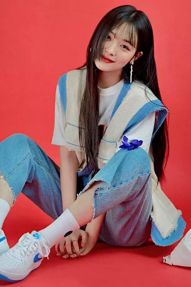 刘亦菲耳环搭配图片,刘亦菲脸小吗