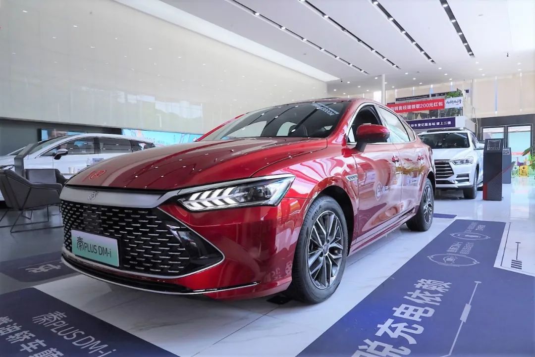 比亚迪秦plusdmi冠军版驾驶感受,比亚迪秦plusdmi纯燃油加速测试