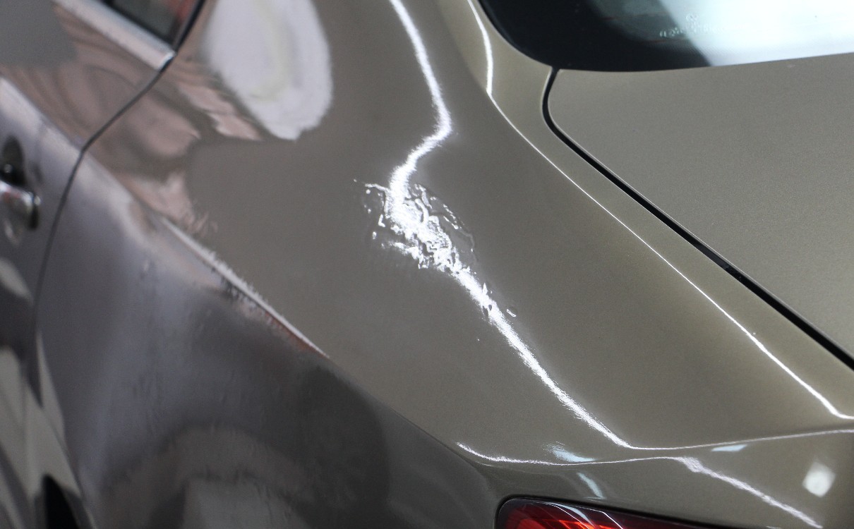 新车小剐蹭有必要做漆吗,新车自己发生剐蹭如何走保险