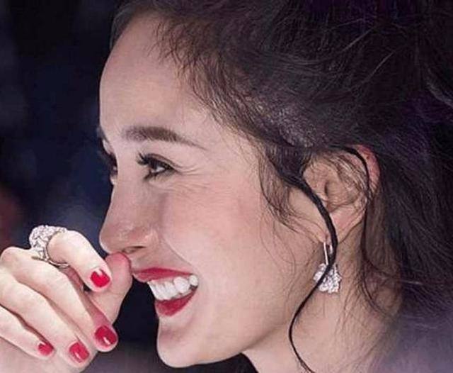 眼部有皱纹别怕三招搞定年轻5岁,眼部有皱纹怎么能去除皱纹