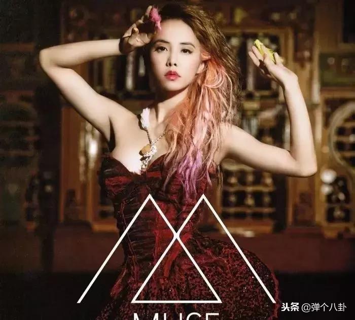 她曾被评为亚洲第一美女,她曾被誉为歌坛天后