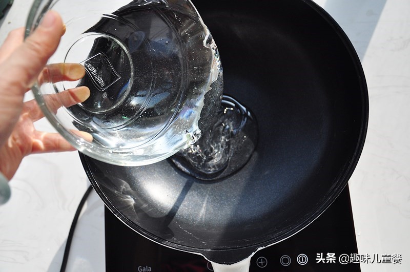 新年一定要学会的一款糖果，酸酸甜甜属我最甜，红红火火属我最火