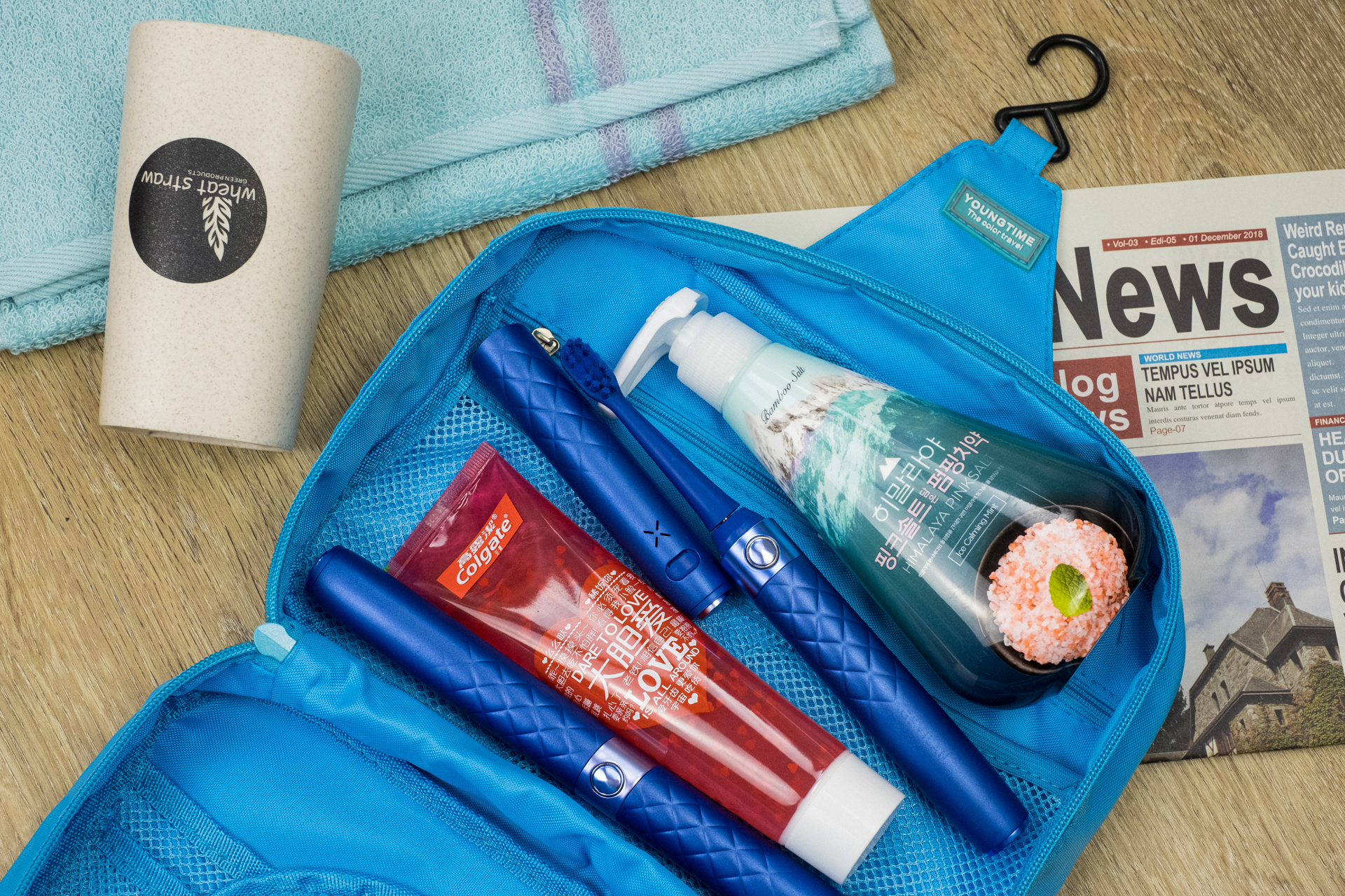 电动牙刷水里震动效果,电动牙刷刷牙的正确方法3d演示