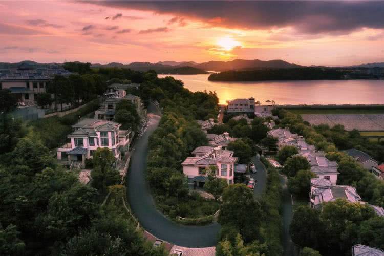 天目湖御湖半岛温泉酒店下午茶,天目湖御湖半岛温泉酒店