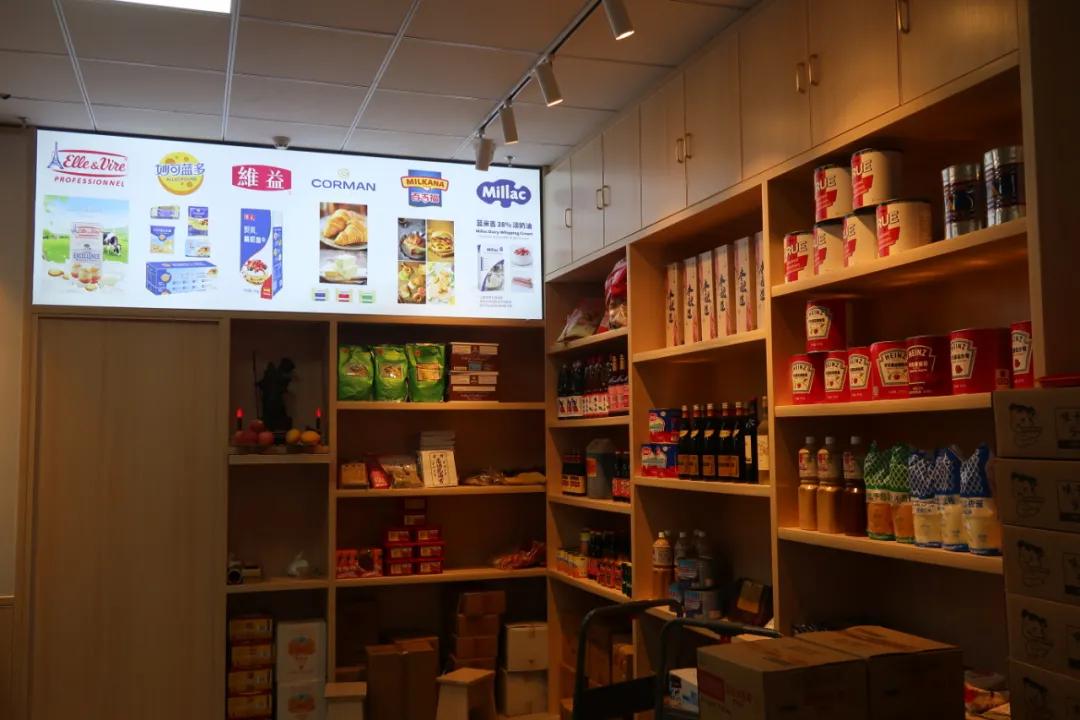 在这个足足2万平的奇妙海鲜“商场”，我找到了赚钱的动力