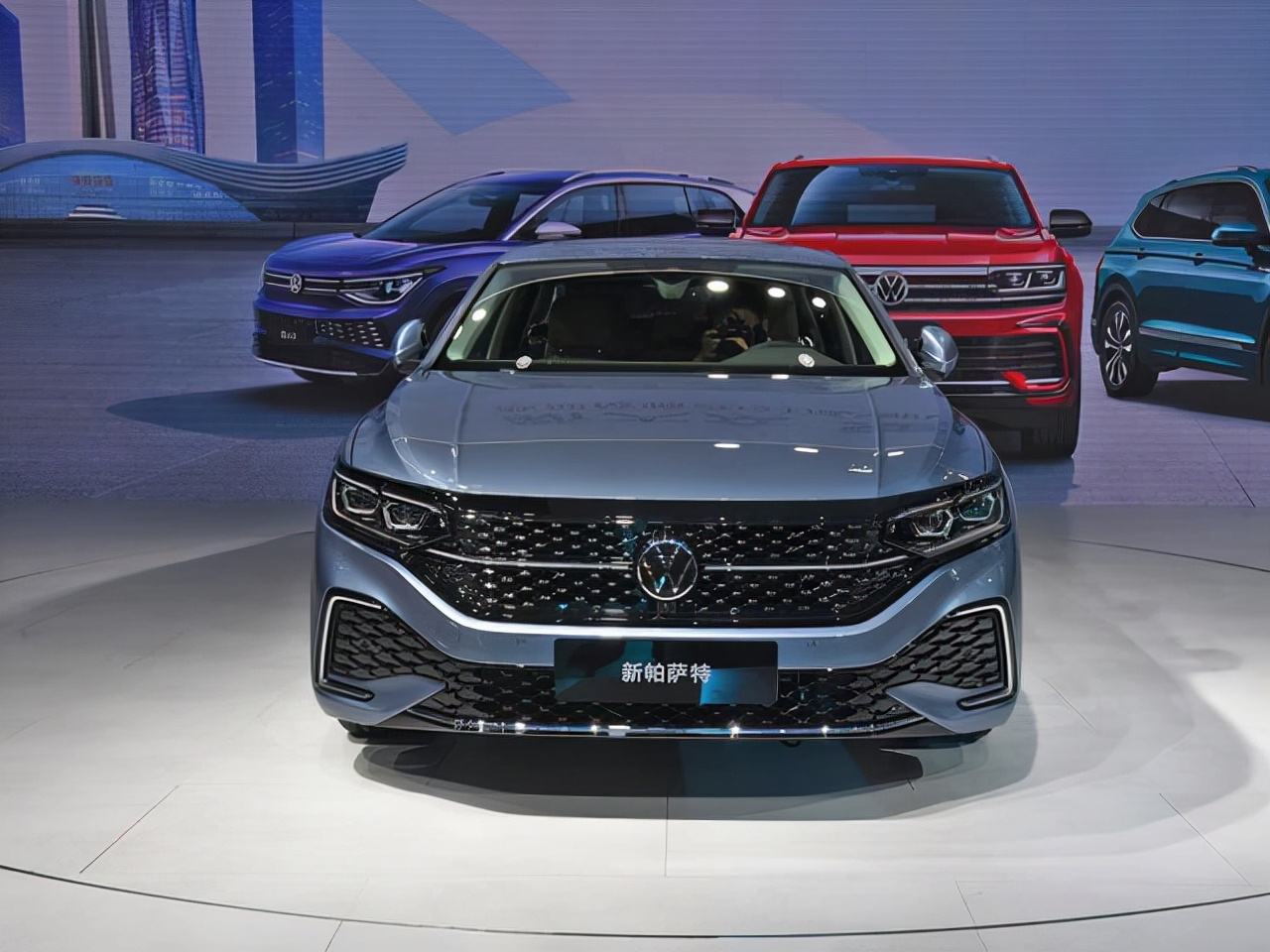 同样是B级车，大众*萨特帕**和别克君越，你选谁？