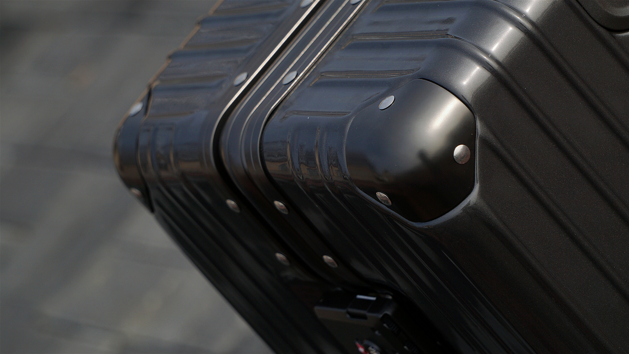 网易严选铝框旅行箱测评,网易严选铝镁合金拉杆箱