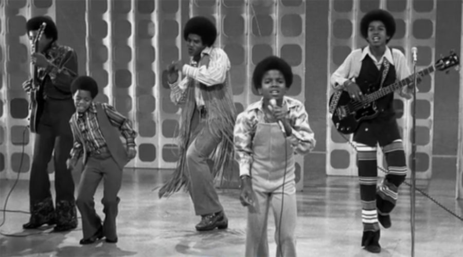 迈克尔杰克逊月球漫步视频完整版,迈克尔杰克逊月球漫步完整视频