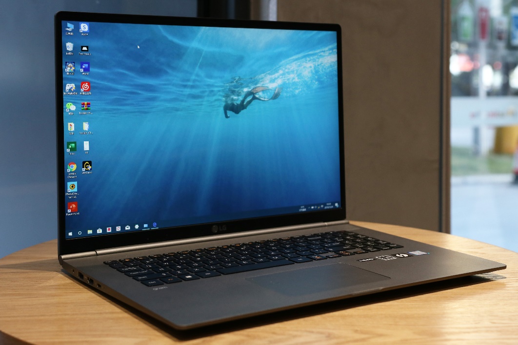 lggram172022款评测,lggram16寸和17寸哪个好