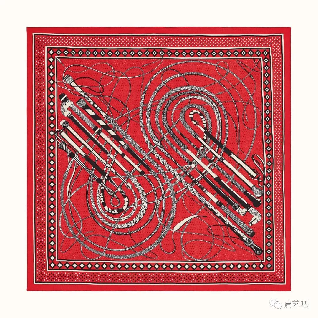 踏青归来,爱马仕中式马鞍丝巾