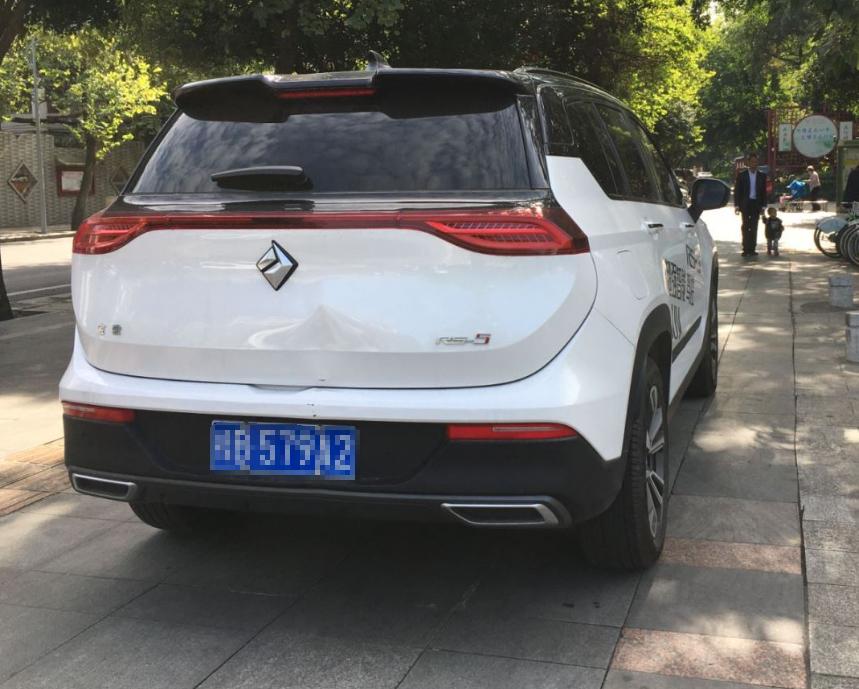 新宝骏rs5怎么样值得入手吗,新宝骏rs5和rm5有什么区别