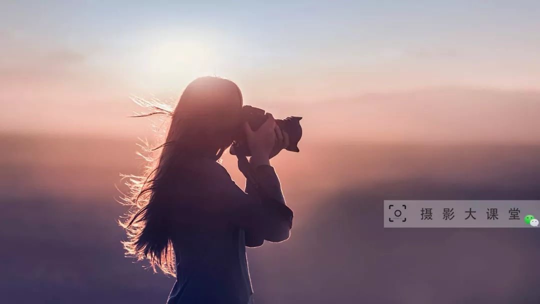 入门单反和高端单反的区别,入门单反和顶级单反区别