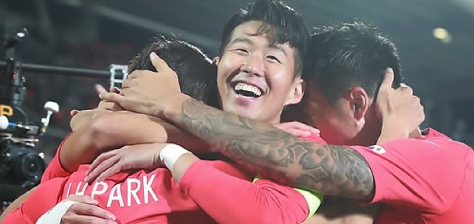 中国足球亚洲杯夺冠颁奖仪式,2019亚足联颁奖名单