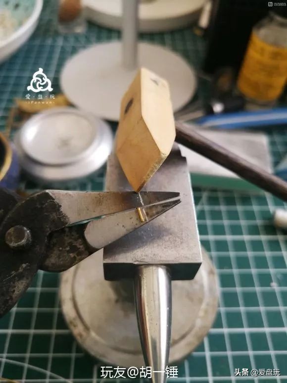 手串裂了碎了一点点有补救方法吗,手串裂缝修复