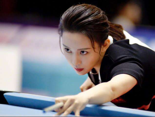碰球犯规潘晓婷,撞球潘晓婷