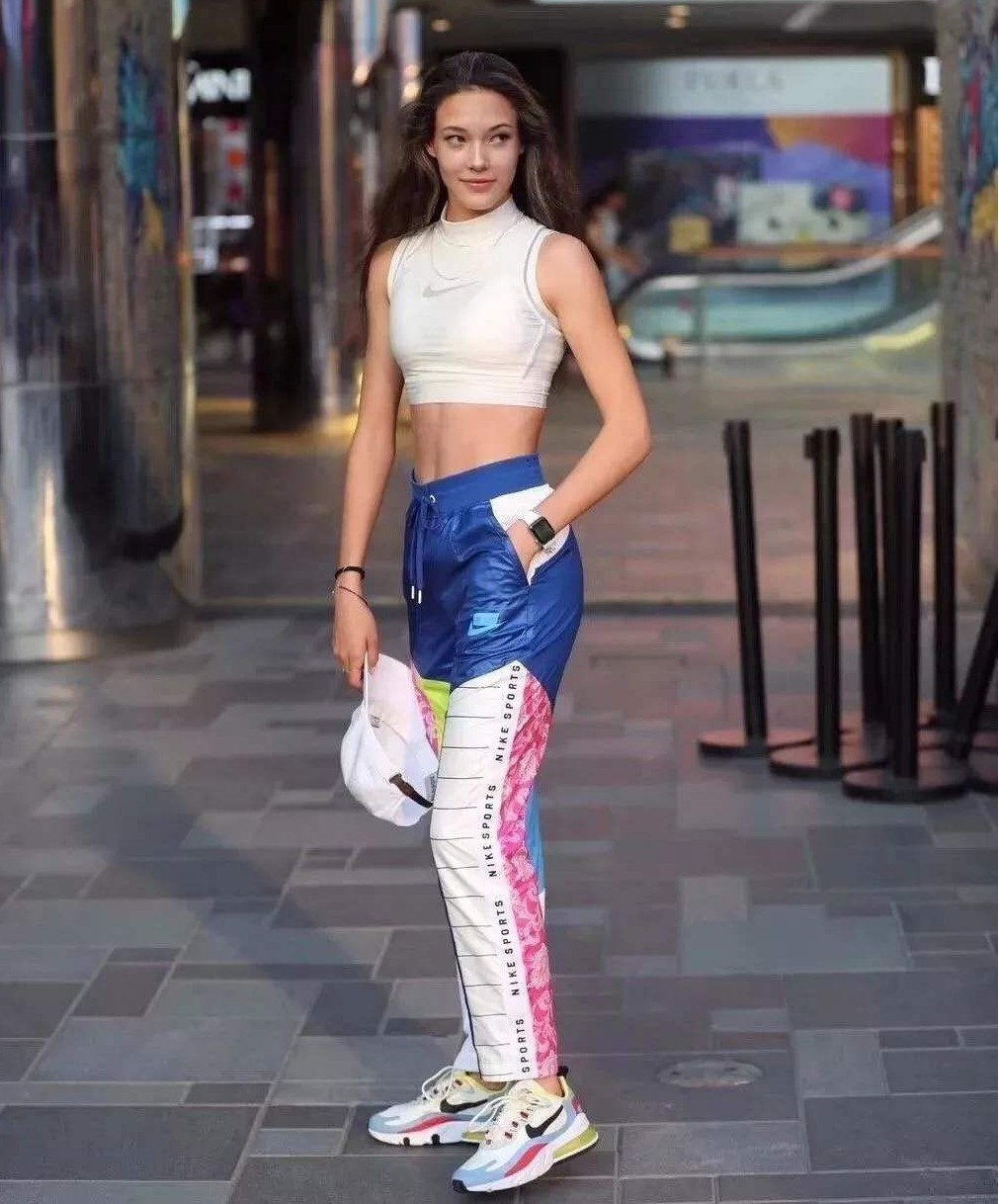 16岁女子加入中国国籍,16岁少女放弃美籍想加入中国籍